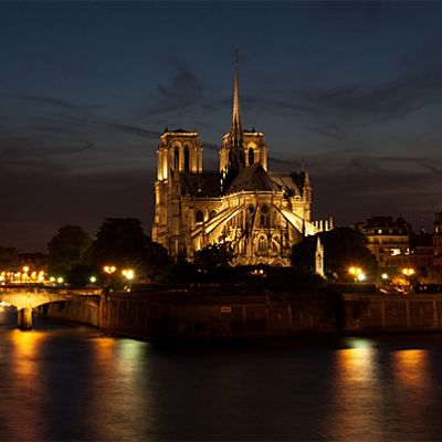 CRAZY BOAT HALLOWEEN PARTY SUR LA SEINE PENICHE NOTRE DAME